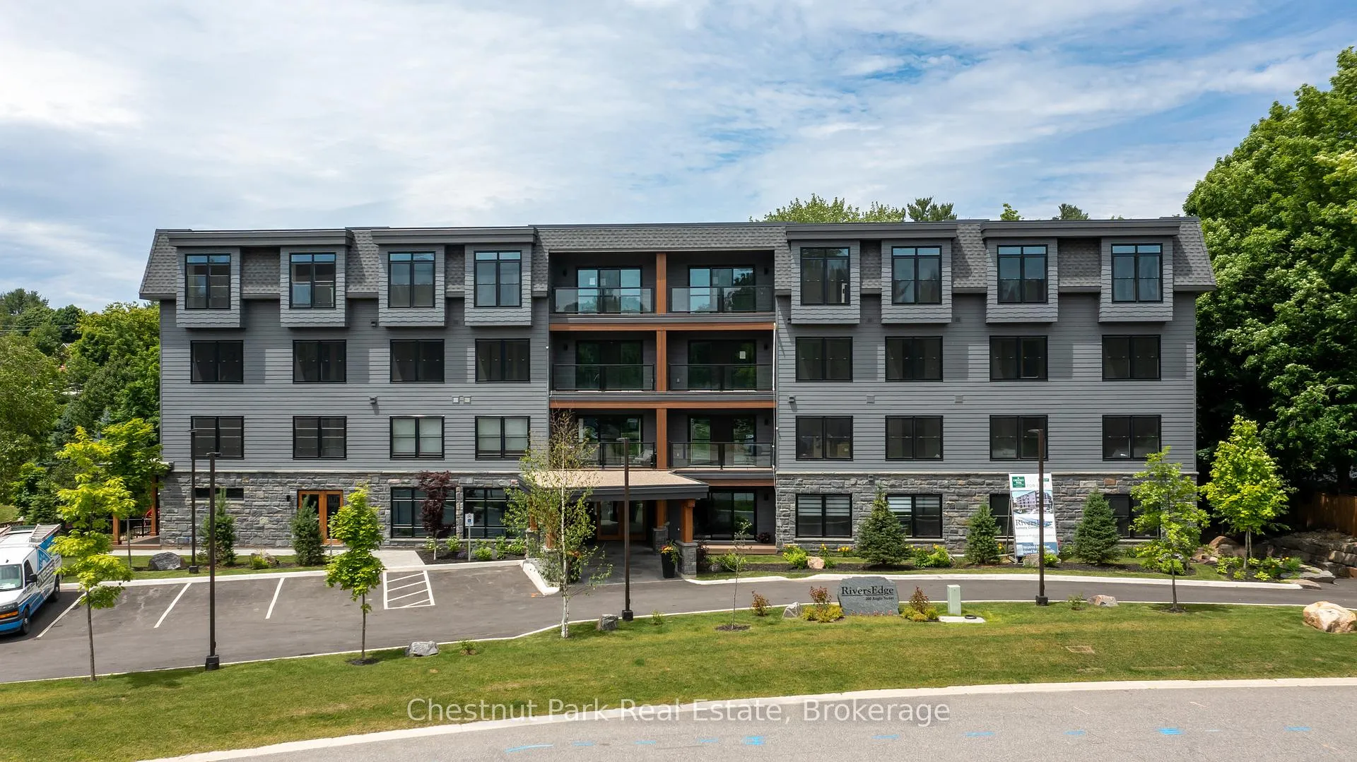 Photo 15 of Unit 301, 200 Anglo Street, Bracebridge, Macaulay — HOMEH