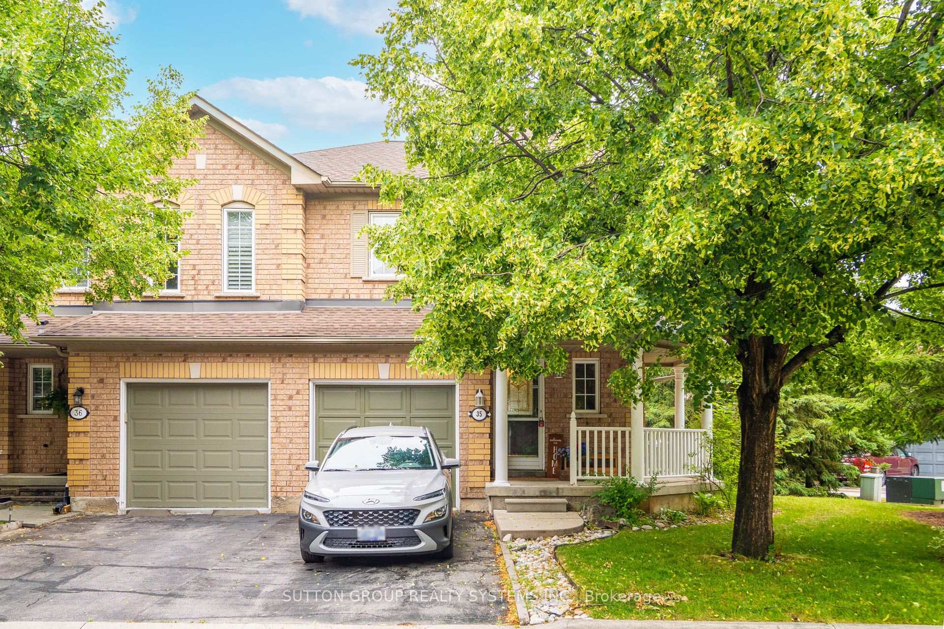 Front of Unit 35, 2871 Darien Road