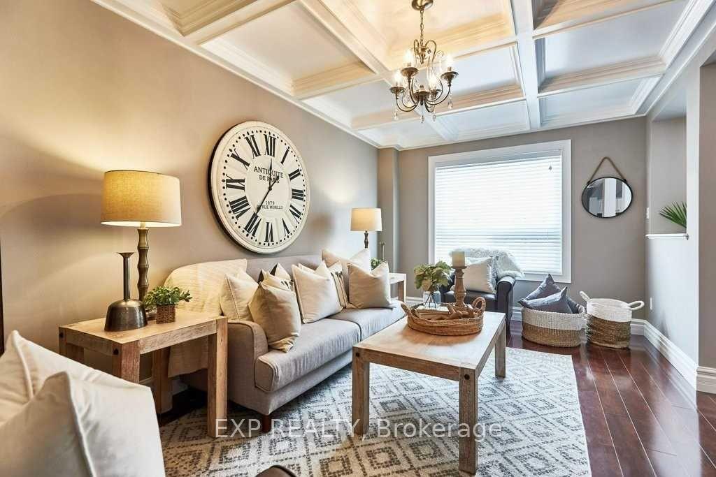 Photo 4 of Unit Unit #8, 460 Woodmount Drive, Oshawa, Samac — HOMEH