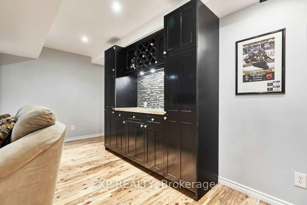 Photo 14 of Unit Unit #8, 460 Woodmount Drive, Oshawa, Samac — HOMEH