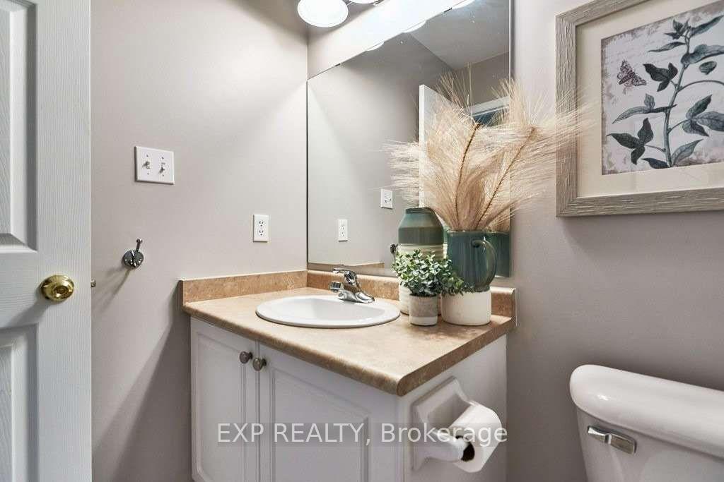 Photo 17 of Unit Unit #8, 460 Woodmount Drive, Oshawa, Samac — HOMEH