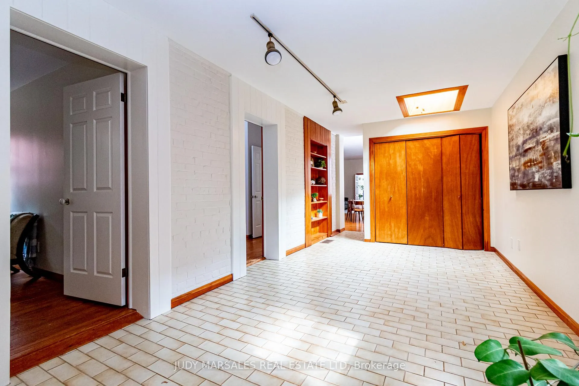 Photo 26 of 218 Bay Street S, Hamilton, Durand — HOMEH