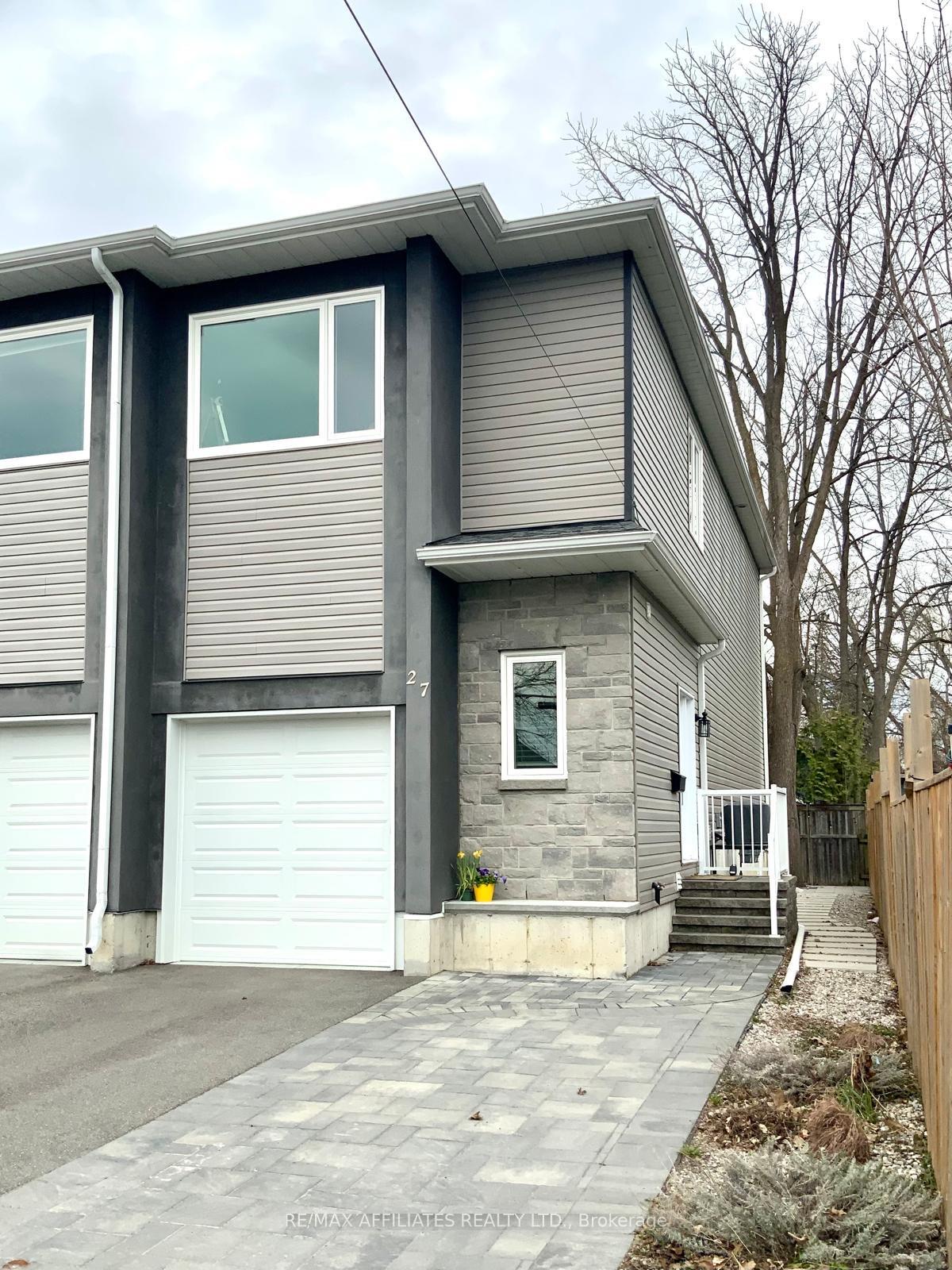 Photo 1 of 27 George Street, Carleton Place — HOMEH