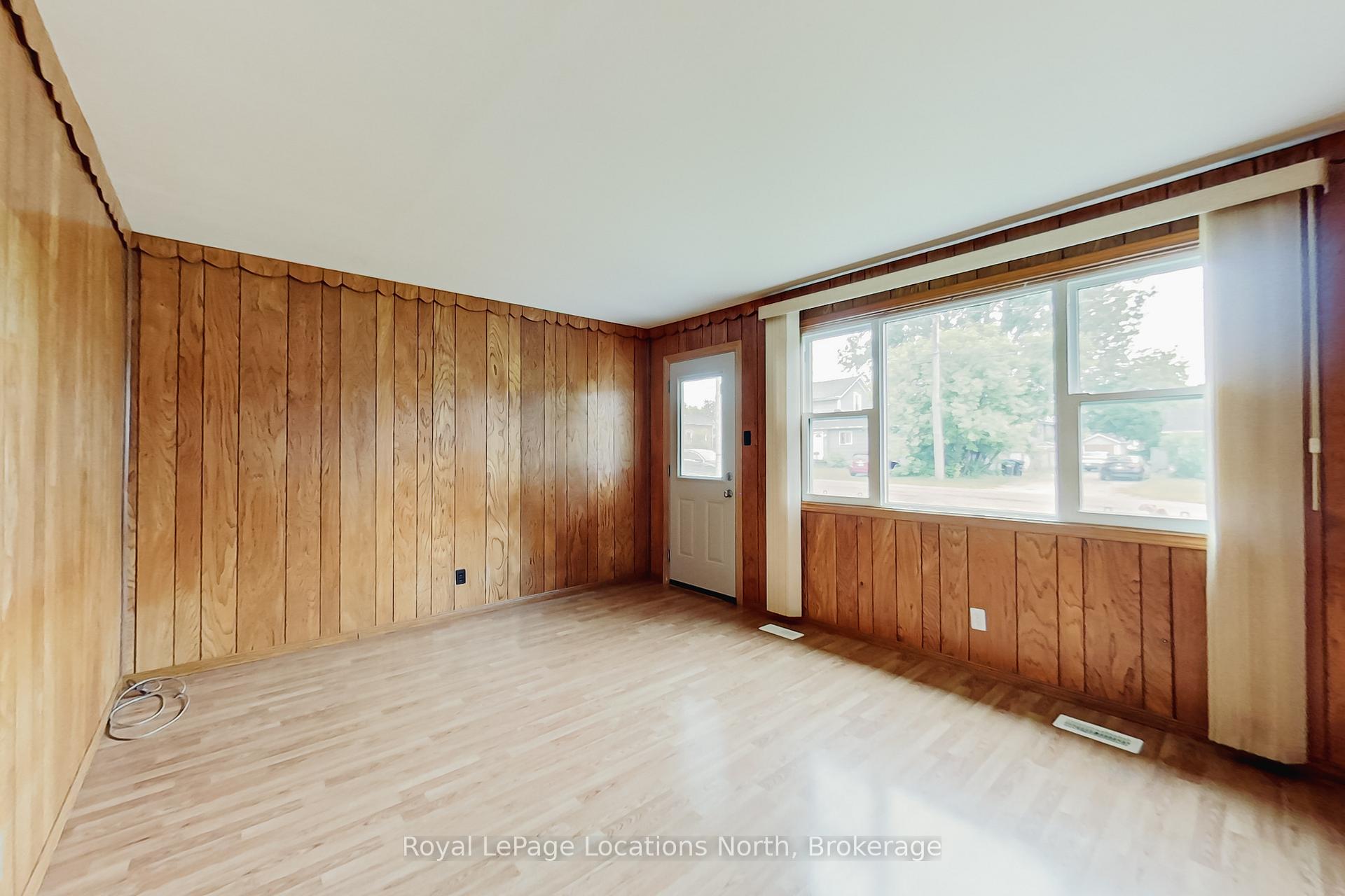 Photo 9 of 147 Hickory Street, Collingwood — HOMEH