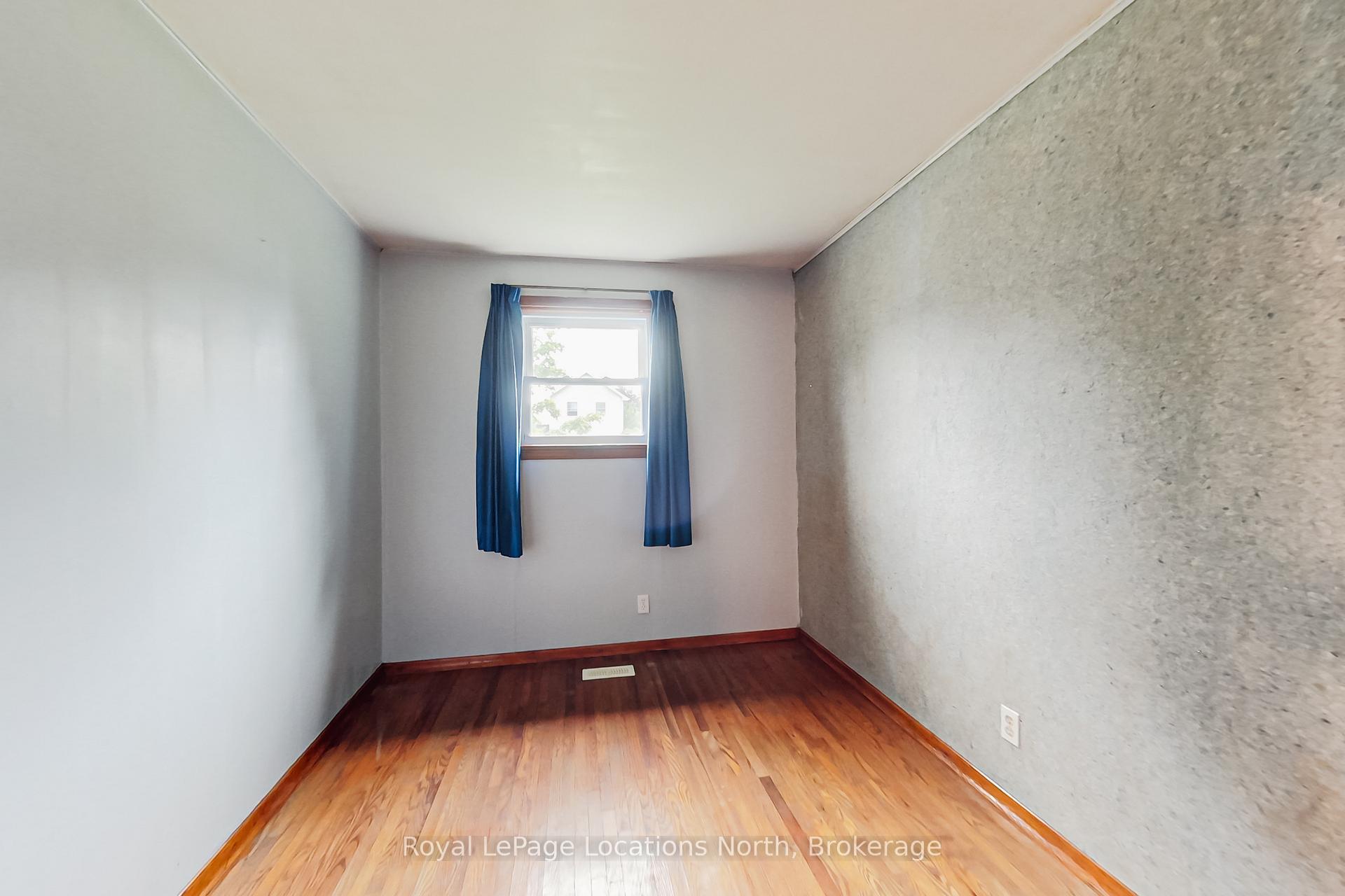Photo 14 of 147 Hickory Street, Collingwood — HOMEH