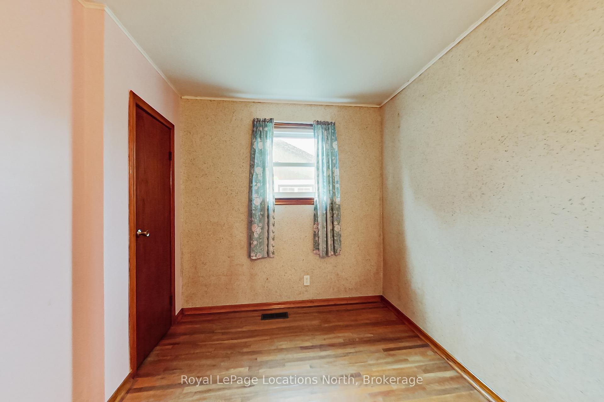 Photo 15 of 147 Hickory Street, Collingwood — HOMEH