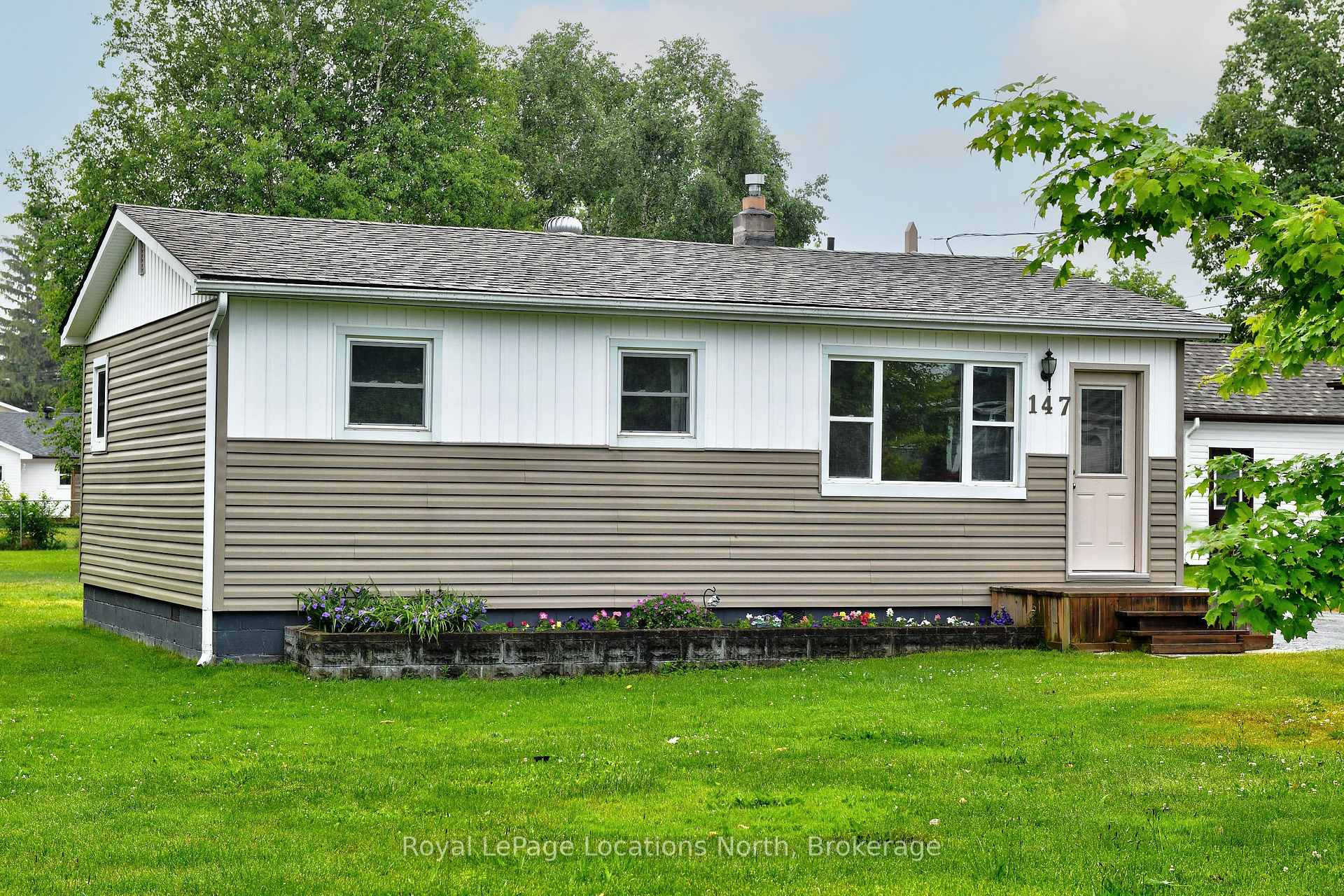 Photo 18 of 147 Hickory Street, Collingwood — HOMEH