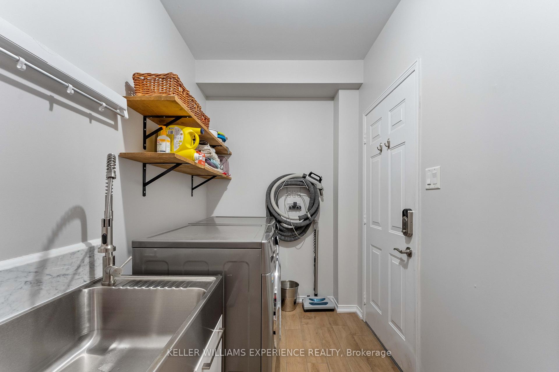 Photo 16 of 93 Maplewood Drive, Essa, Angus — HOMEH