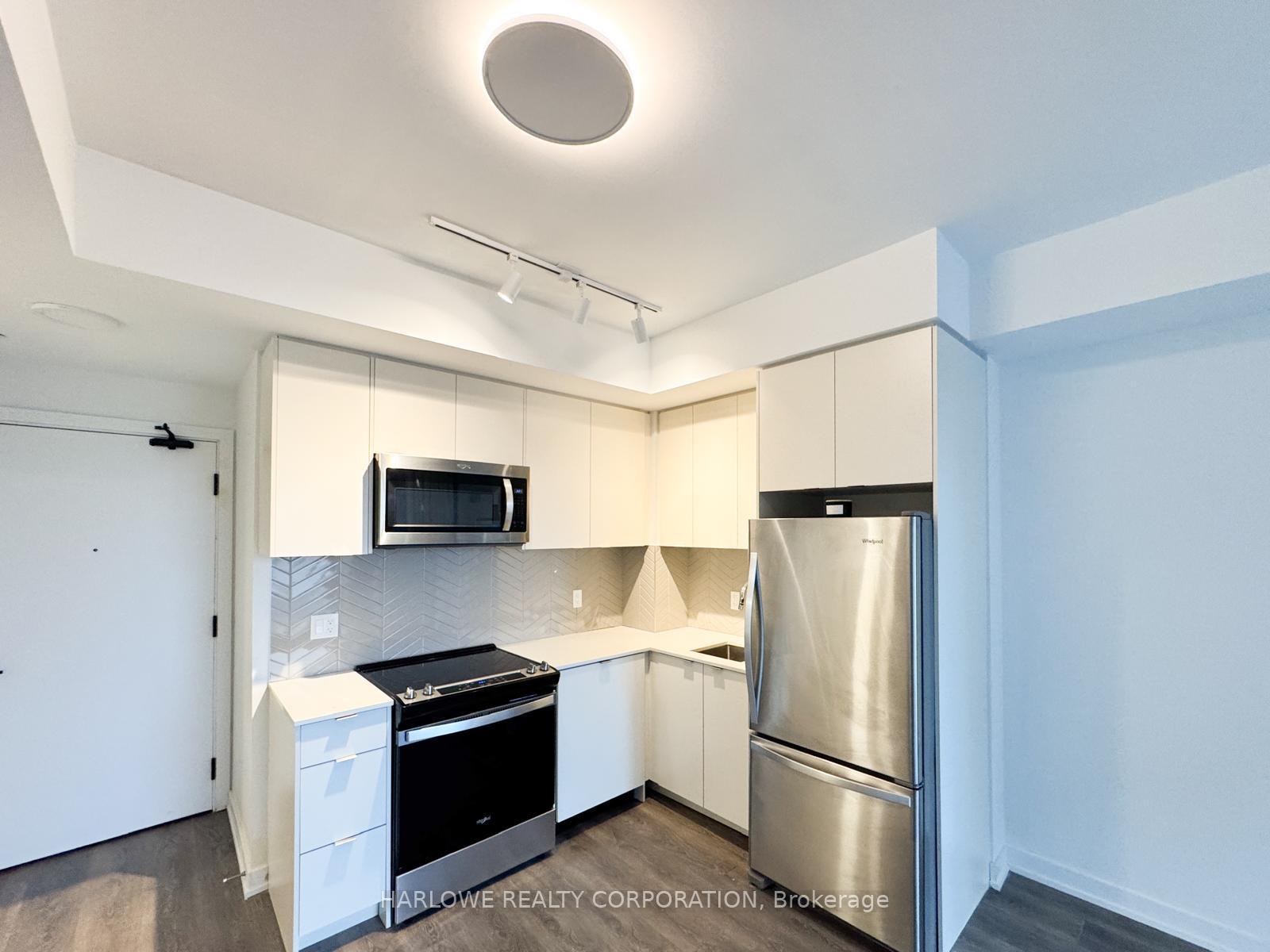 Photo 2 of Unit 610 A, 1606 Charles Street, Whitby, Port Whitby — HOMEH