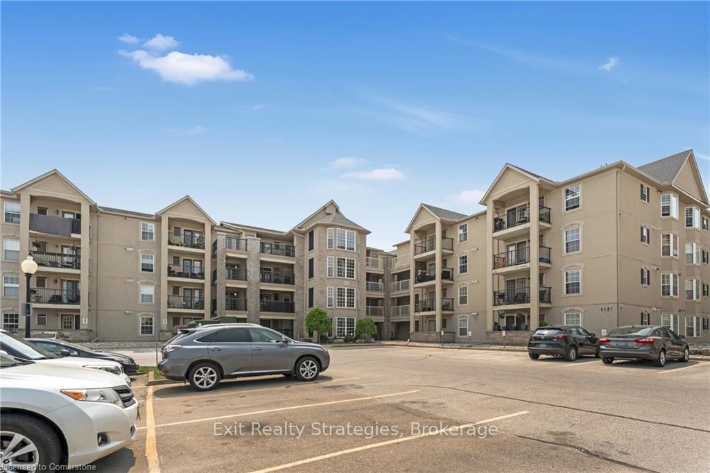 Photo 1 of Unit 105, 1451 Walker's Line, Burlington, Palmer — HOMEH