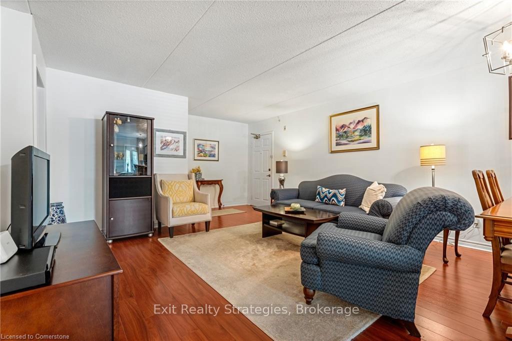 Photo 3 of Unit 105, 1451 Walker's Line, Burlington, Palmer — HOMEH
