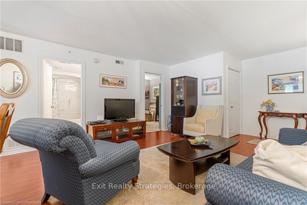 Photo 23 of Unit 105, 1451 Walker's Line, Burlington, Palmer — HOMEH