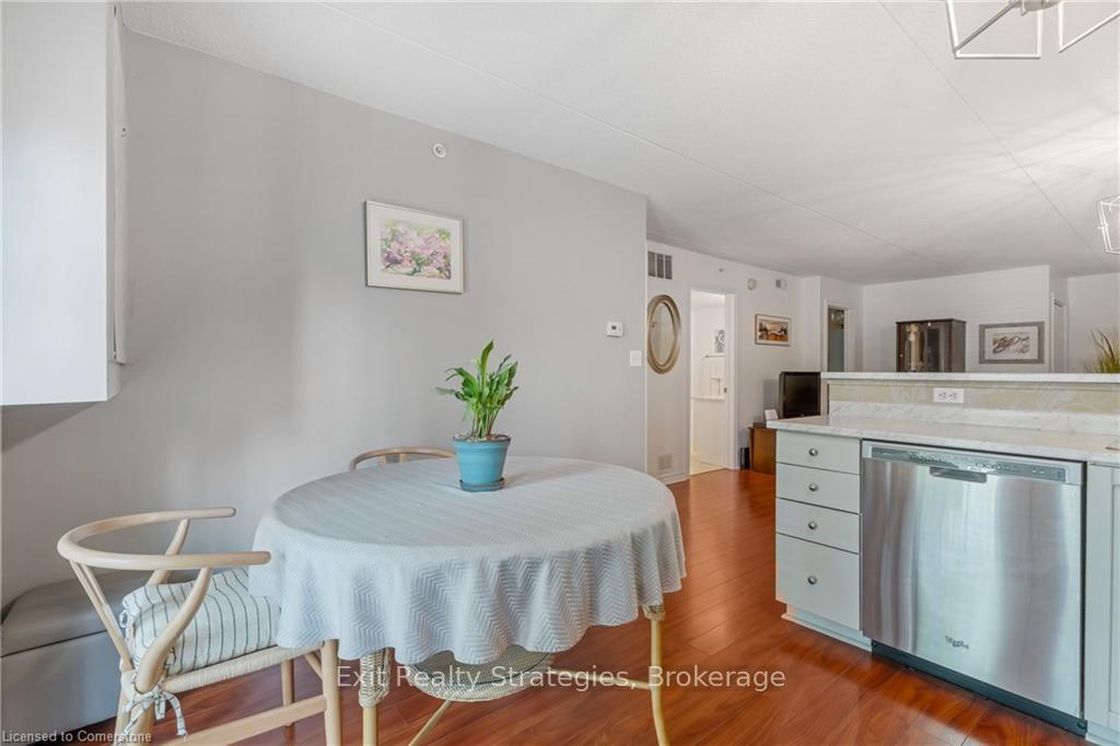 Photo 13 of Unit 105, 1451 Walker's Line, Burlington, Palmer — HOMEH