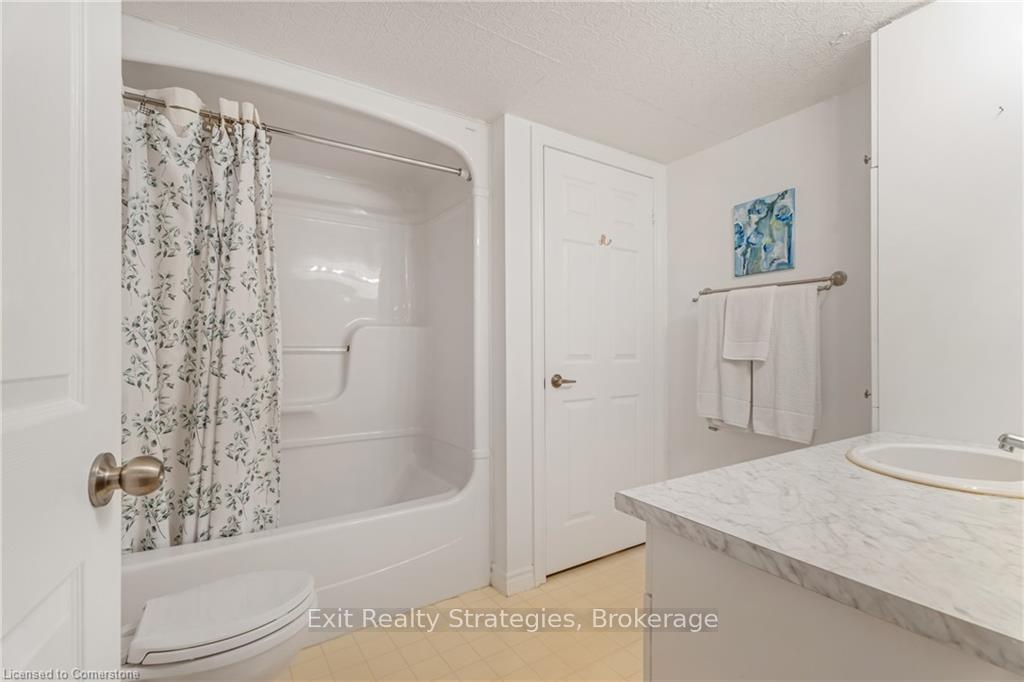Photo 25 of Unit 105, 1451 Walker's Line, Burlington, Palmer — HOMEH