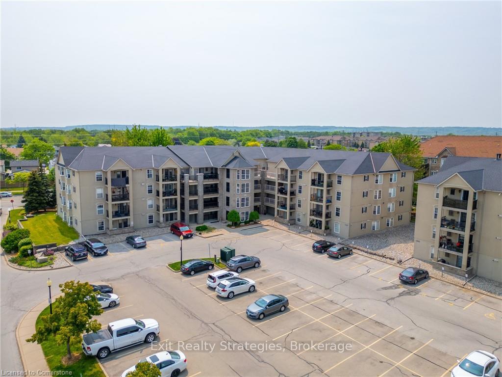 Photo 6 of Unit 105, 1451 Walker's Line, Burlington, Palmer — HOMEH