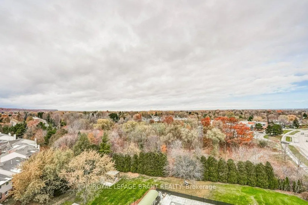 Photo 19 of Unit 1002, 2055 Upper Middle Road, Burlington, Brant Hills — HOMEH