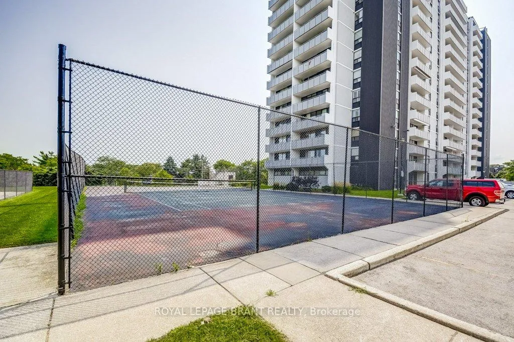 Photo 25 of Unit 1002, 2055 Upper Middle Road, Burlington, Brant Hills — HOMEH