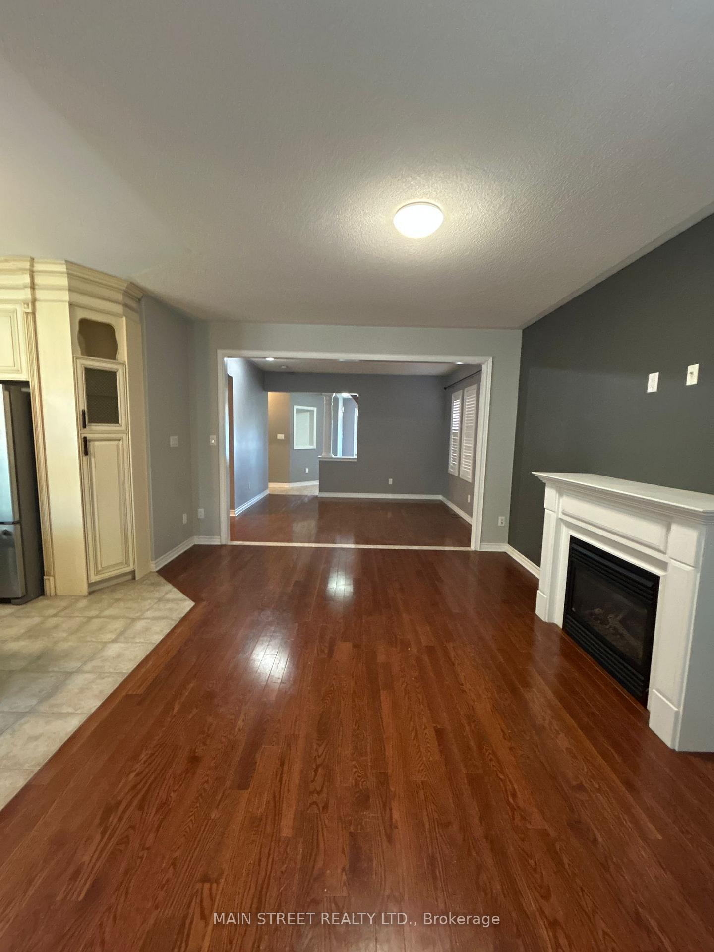 Photo 5 of 84 Pannahill Drive, Brampton, Bram East — HOMEH
