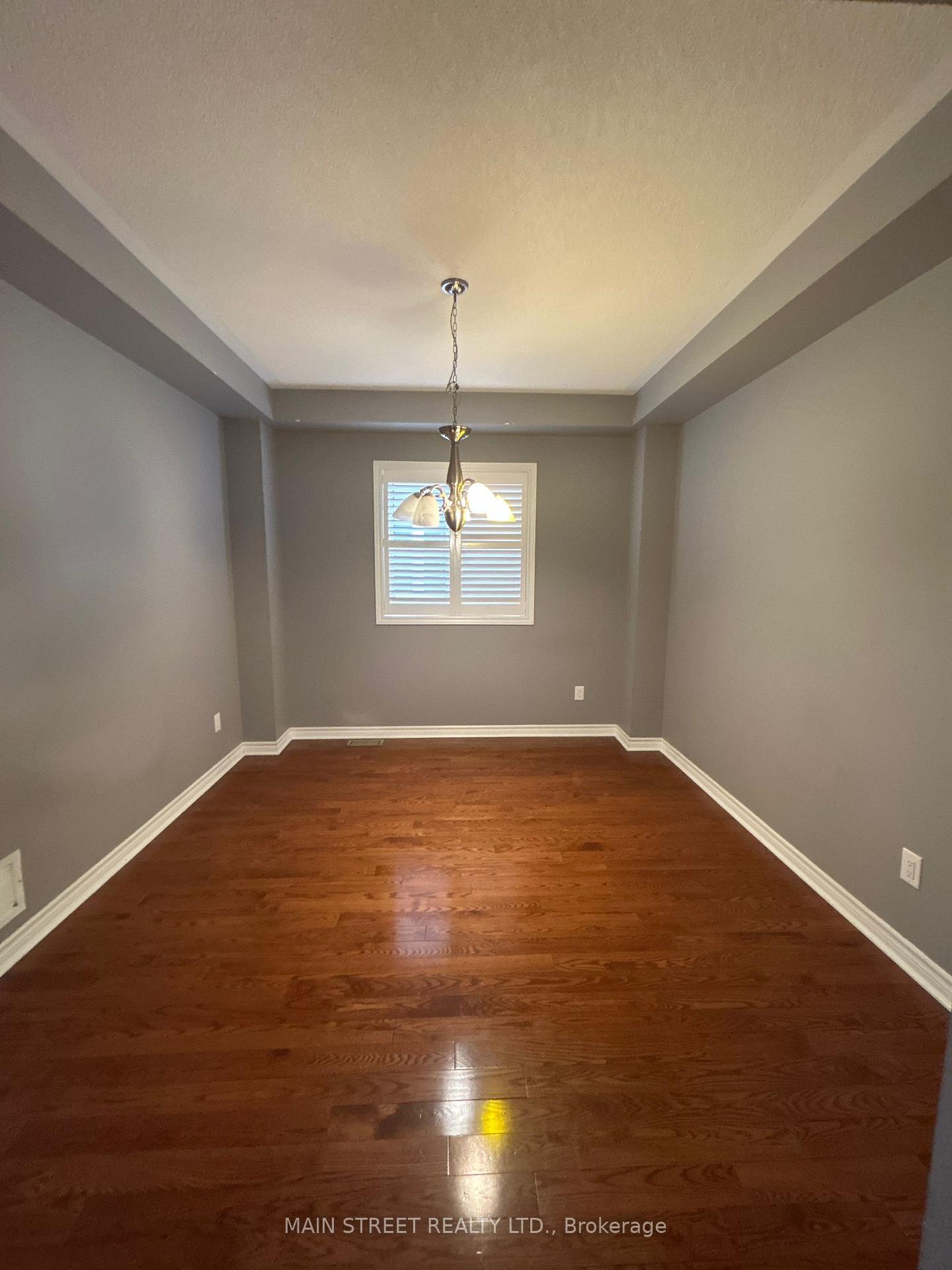 Photo 7 of 84 Pannahill Drive, Brampton, Bram East — HOMEH