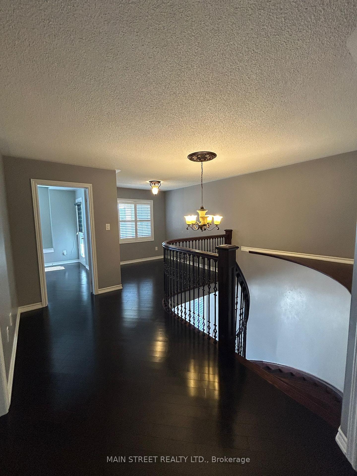 Photo 11 of 84 Pannahill Drive, Brampton, Bram East — HOMEH
