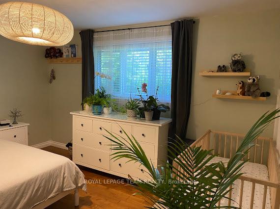 Photo 11 of Unit B, 757 Fleming Avenue, Ottawa, Elmvale Acres — HOMEH