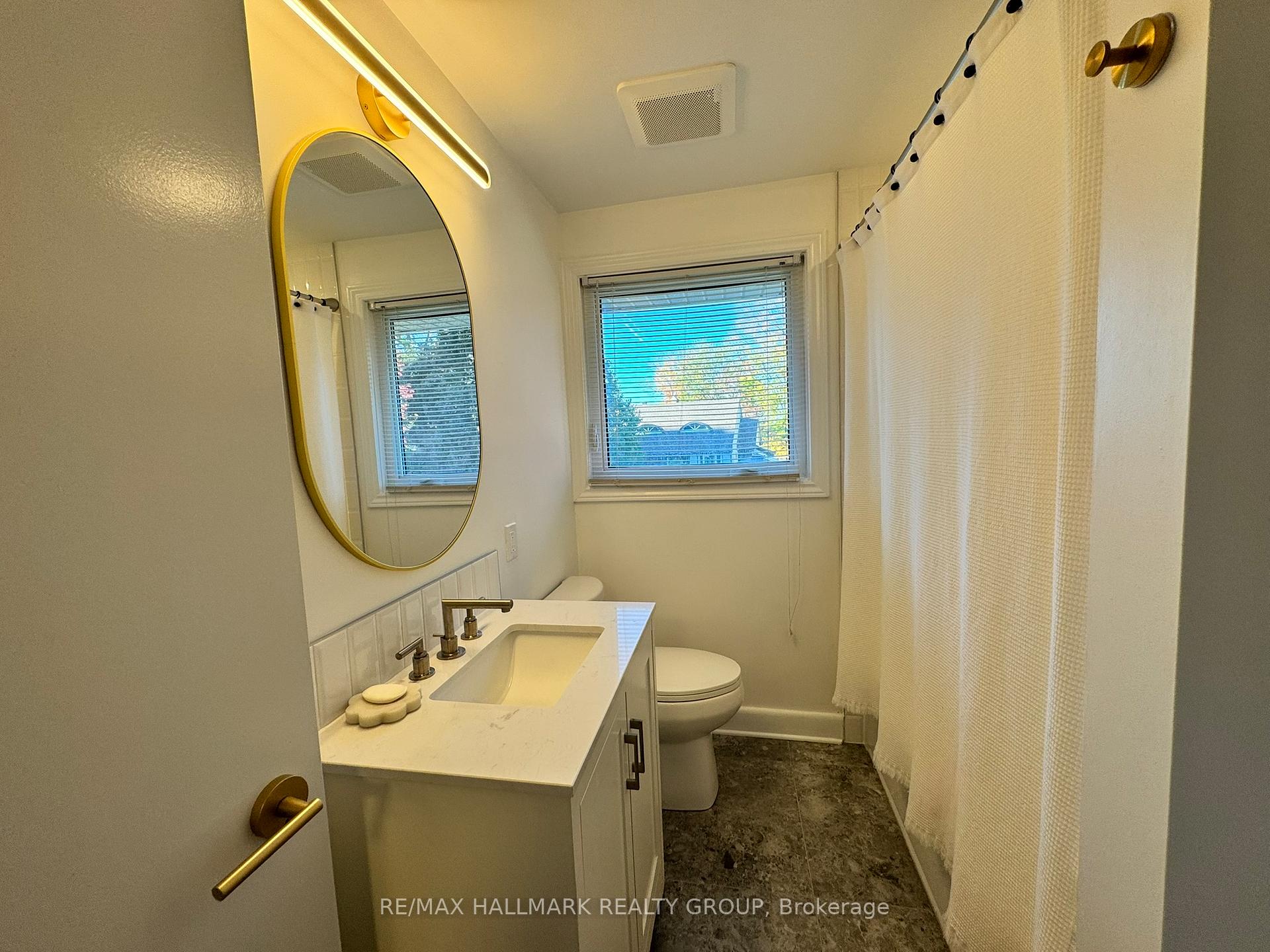 Photo 5 of 1952 Bromley Road, Ottawa, Carlingwood — HOMEH