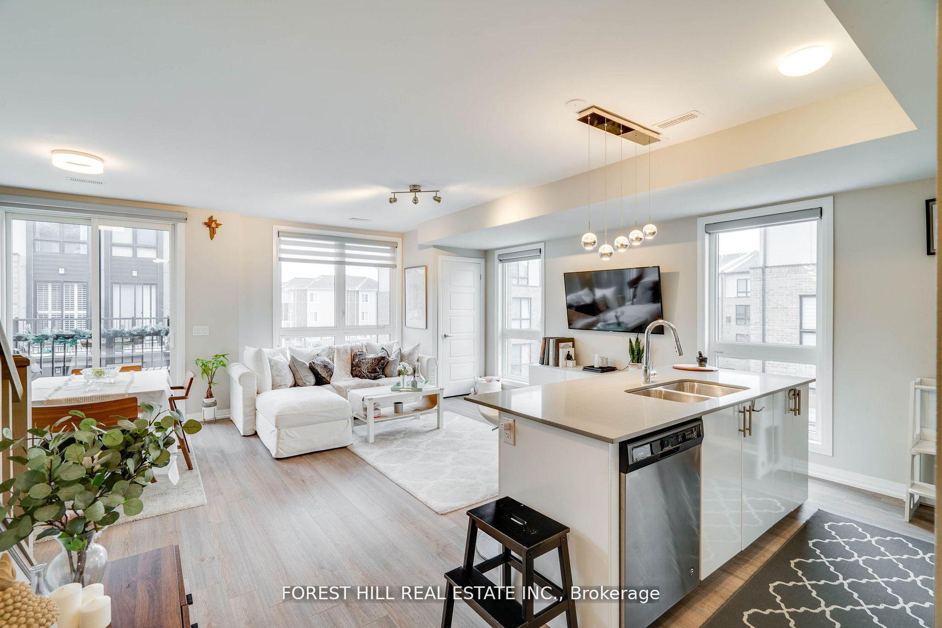Front of Unit 208, 1210 Main Street E