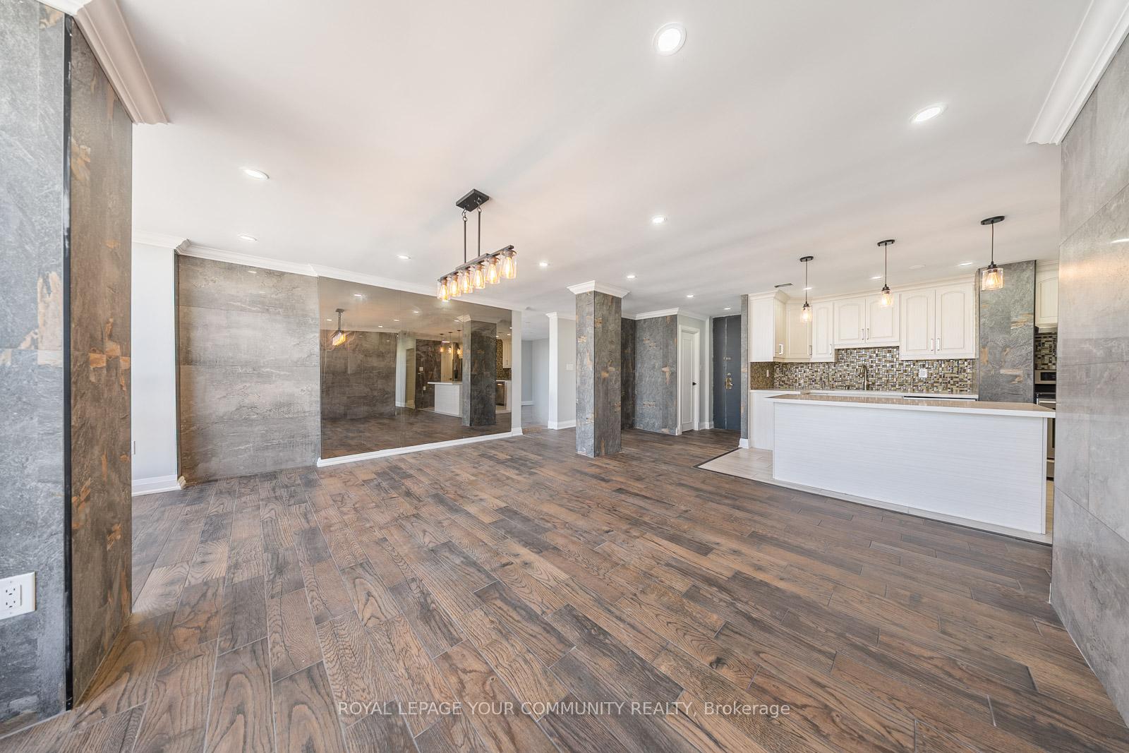 Photo 9 of Unit PH3, 222 Jackson Street, Hamilton, Durand — HOMEH