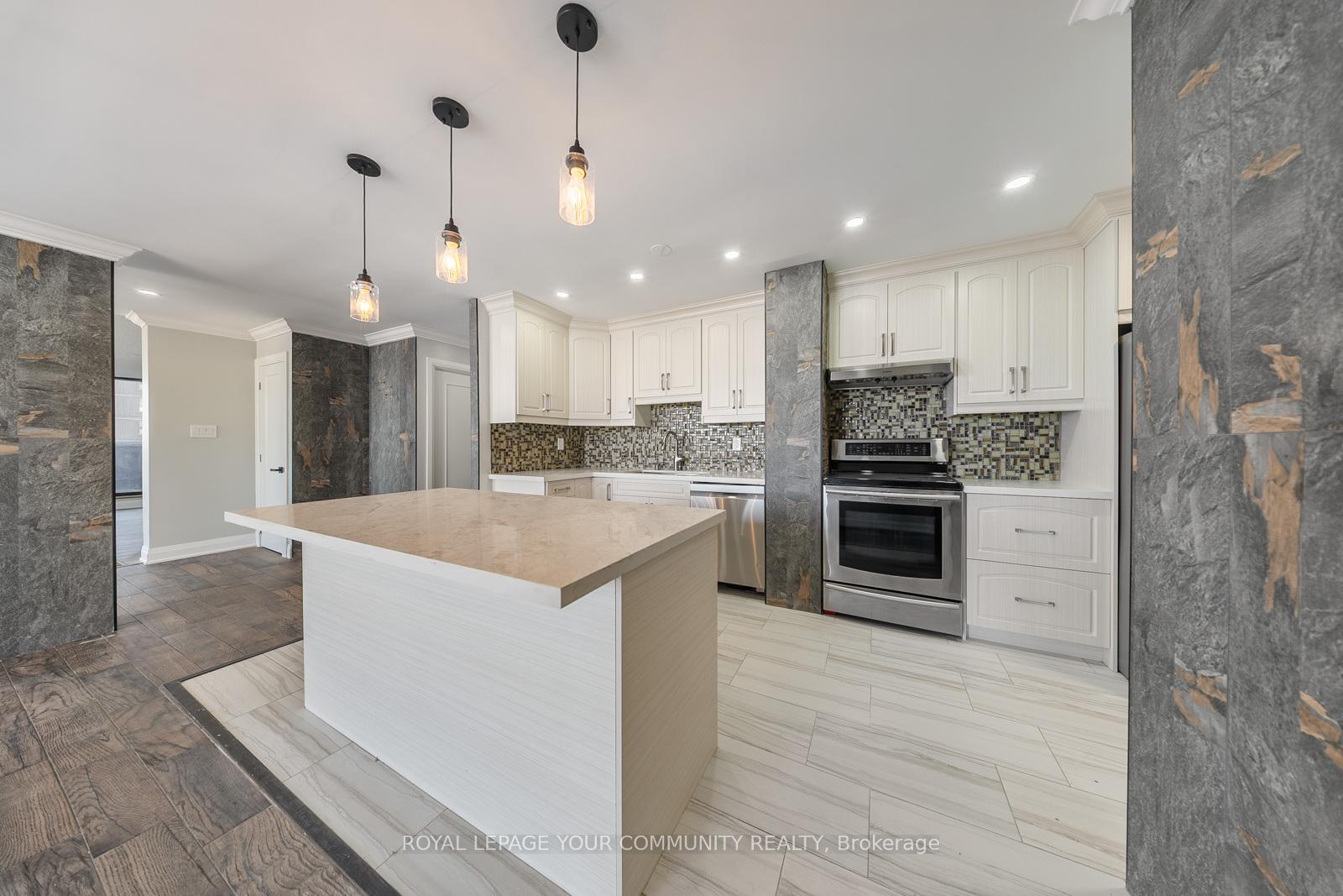 Photo 12 of Unit PH3, 222 Jackson Street, Hamilton, Durand — HOMEH