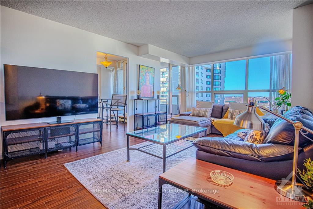 Photo 3 of Unit 2003, 1510 Riverside Drive, Ottawa, Riverview Park — HOMEH