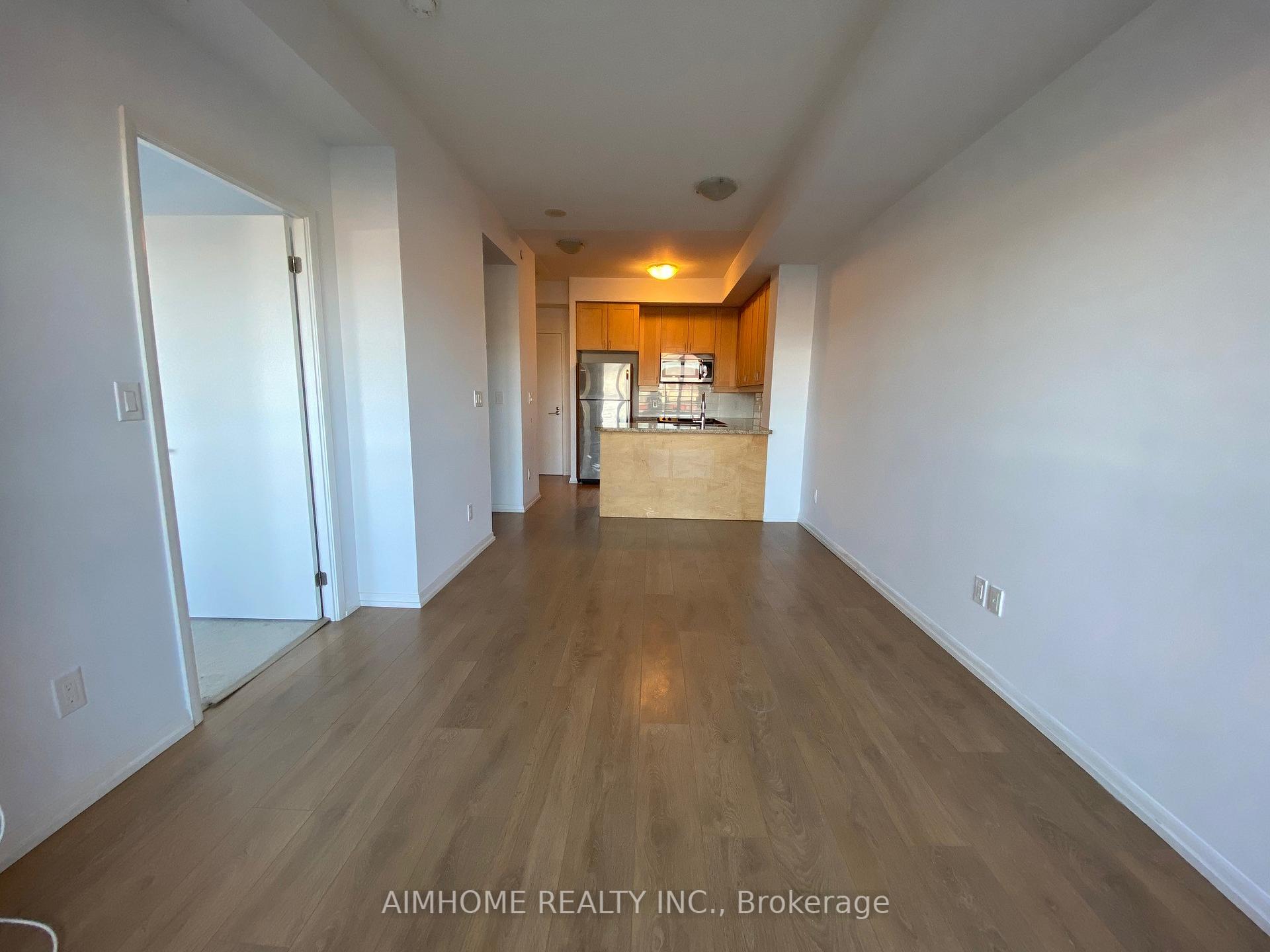 Photo 10 of Unit 238, 540 Bur Oak Avenue, Markham, Berczy — HOMEH
