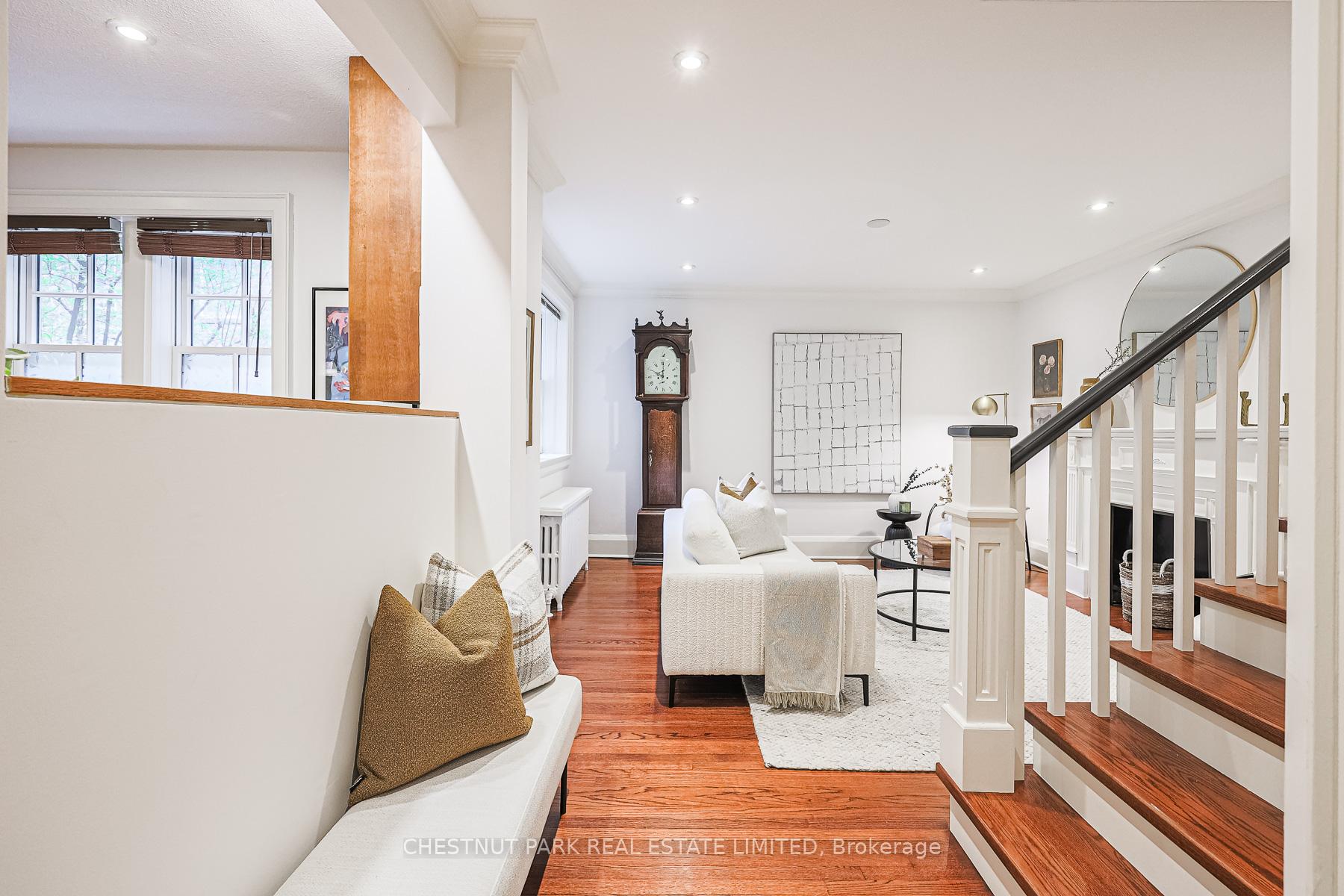 Photo 7 of Unit 111, 480 Oriole Parkway, Toronto, Yonge-Eglinton — HOMEH