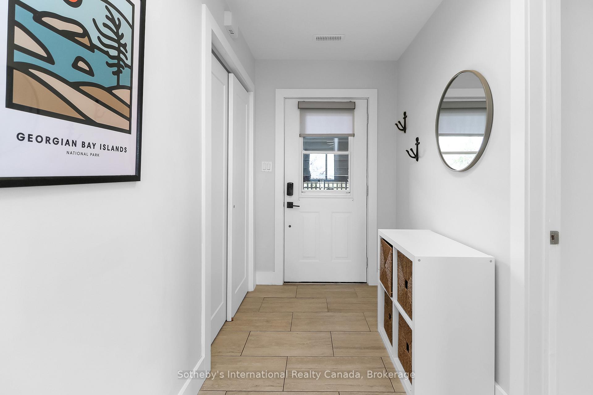 Photo 4 of 449 Mariners Way, Collingwood — HOMEH