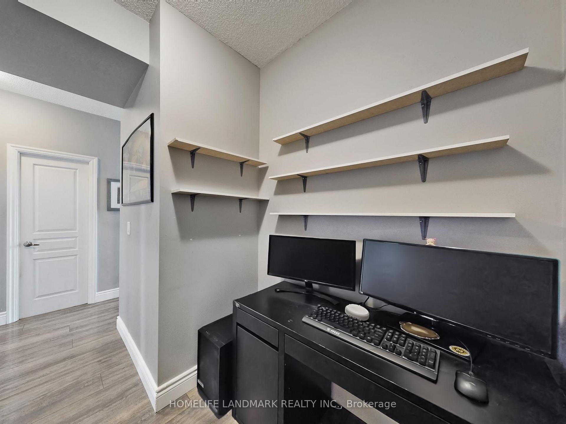Photo 12 of Unit 519, 1940 Ironstone Drive, Burlington, Uptown — HOMEH