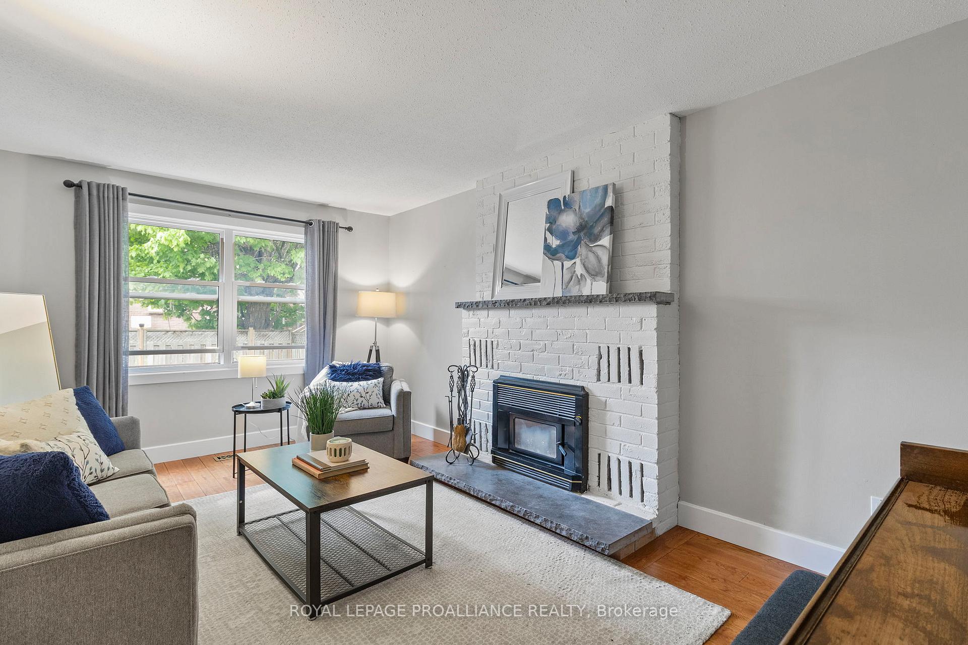 Photo 13 of 156 Beley Street, Brockville — HOMEH