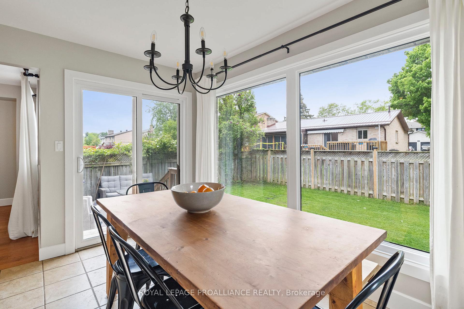 Photo 18 of 156 Beley Street, Brockville — HOMEH