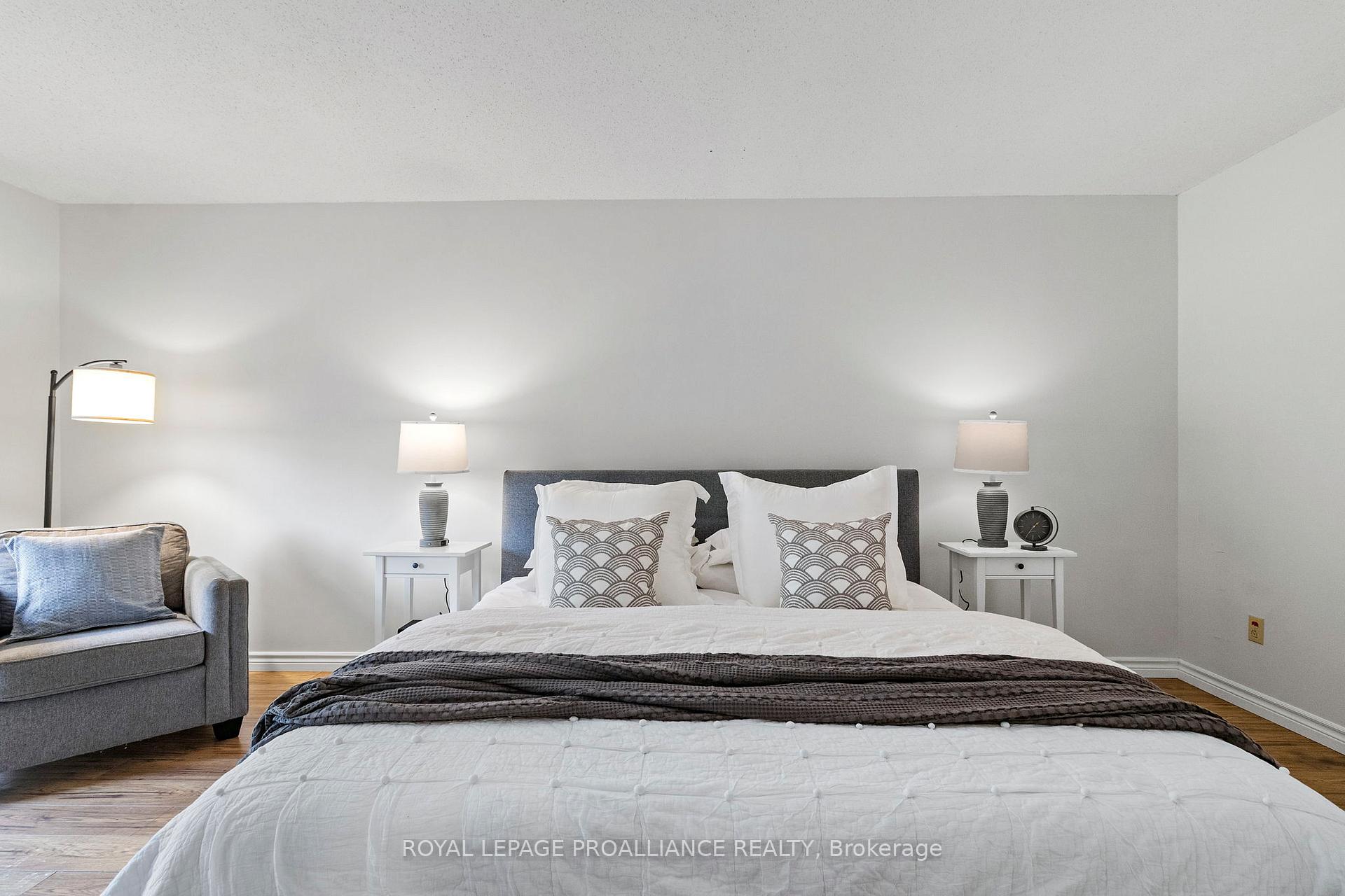 Photo 24 of 156 Beley Street, Brockville — HOMEH
