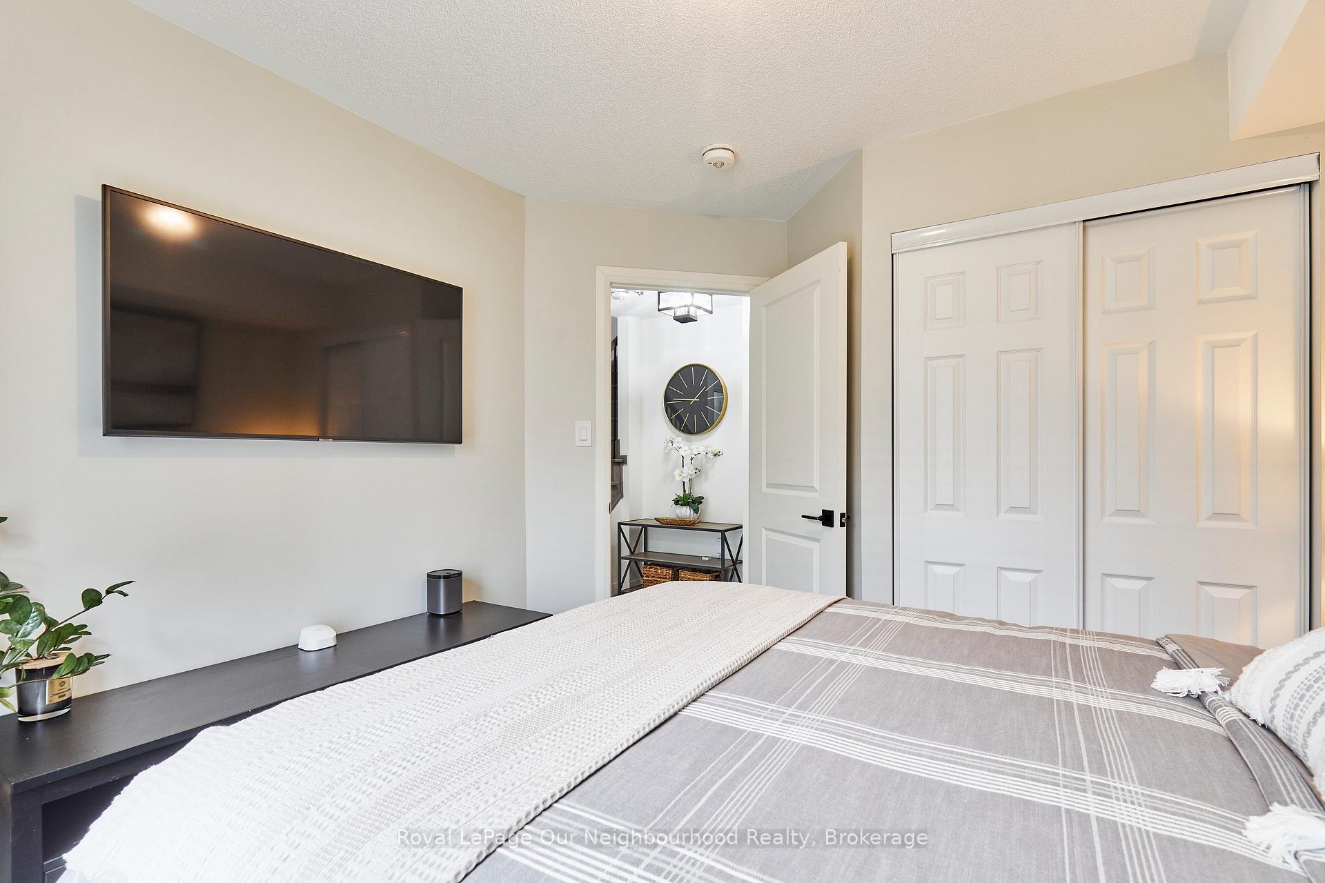 Photo 7 of 28 Clarington Boulevard, Clarington, Bowmanville — HOMEH