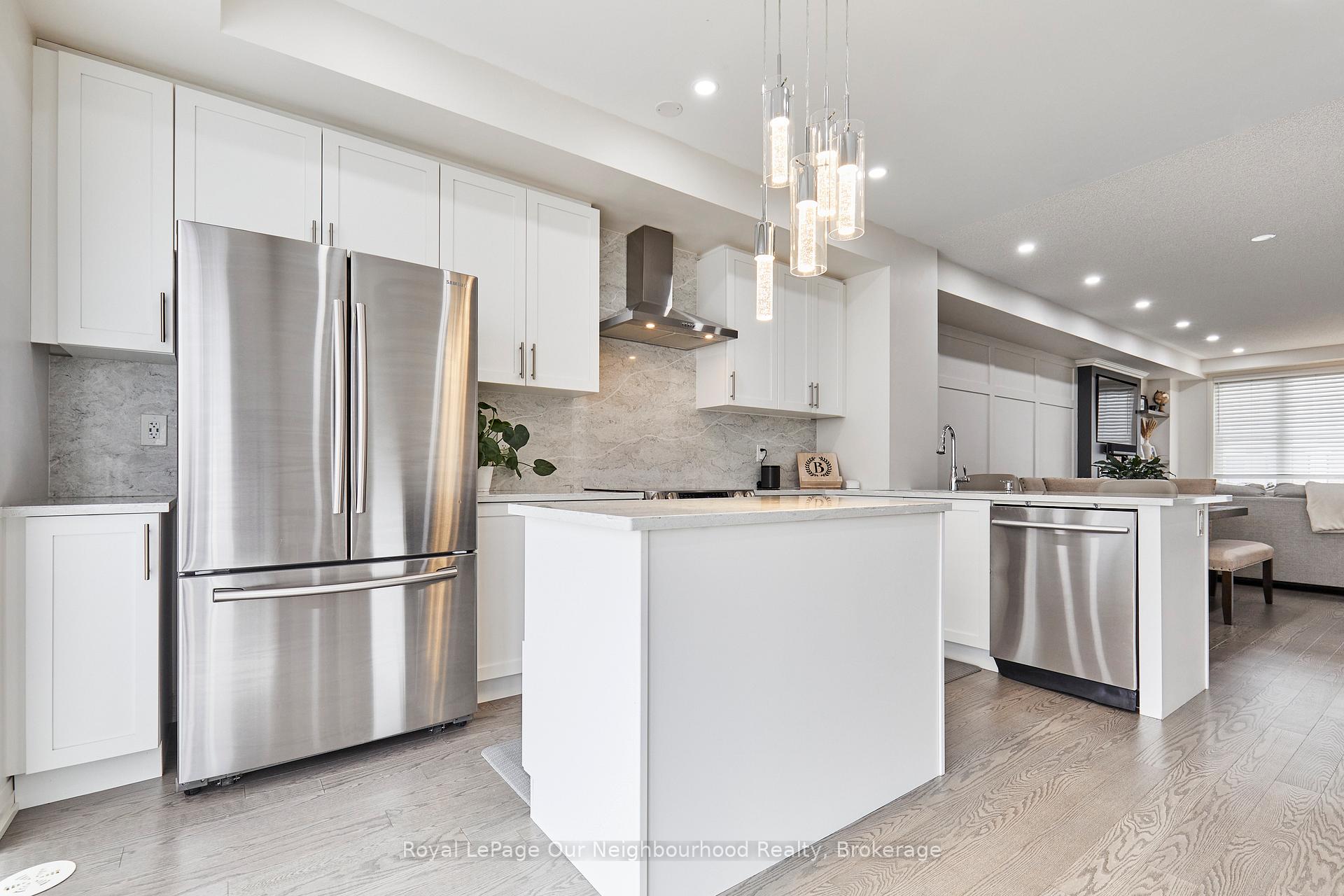 Photo 11 of 28 Clarington Boulevard, Clarington, Bowmanville — HOMEH