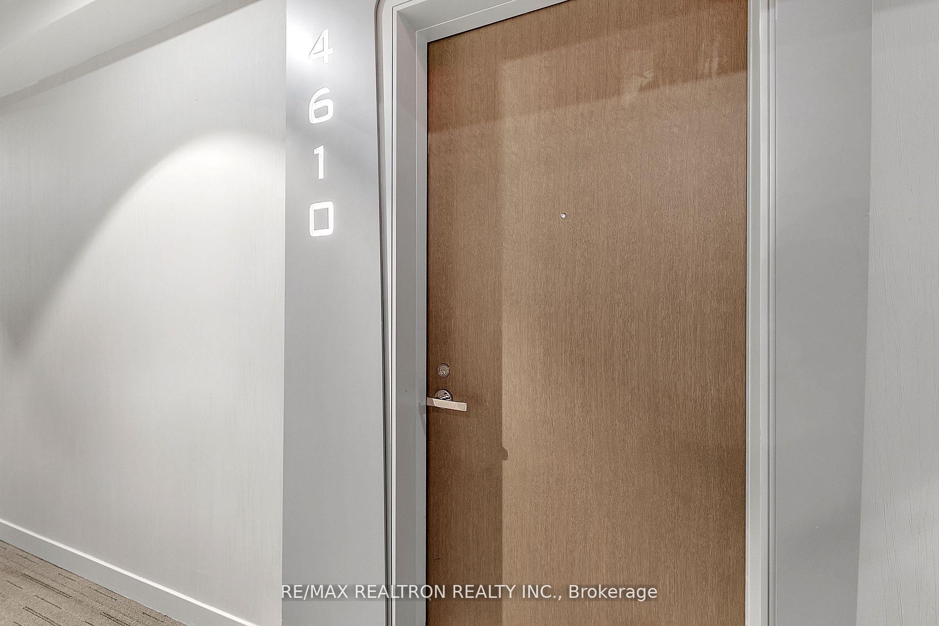 Photo 5 of Unit 4610, 1 Bloor Street E, Toronto, Church-Yonge Corridor — HOMEH