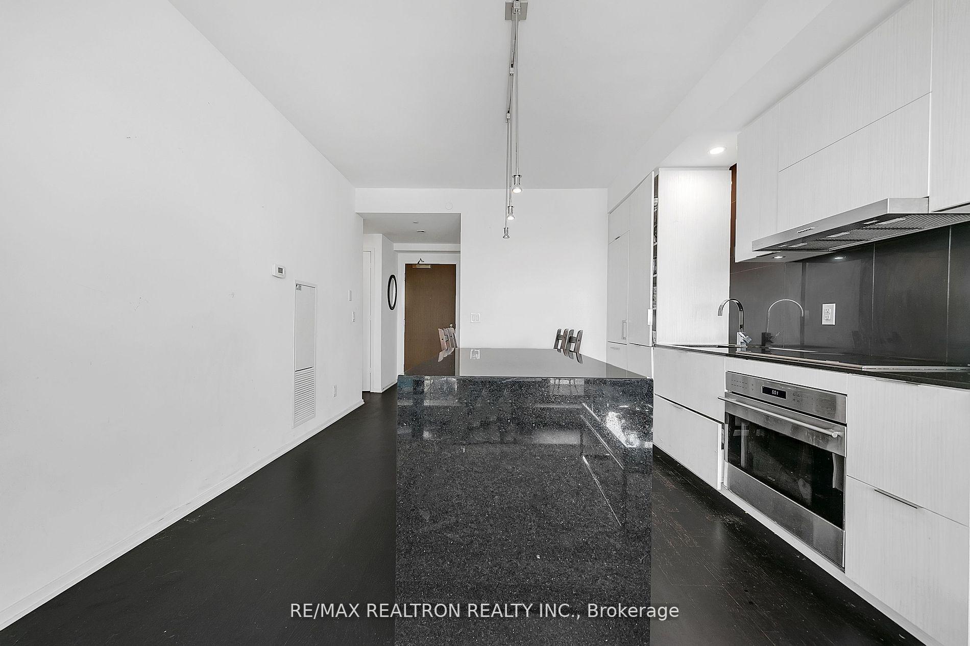 Photo 14 of Unit 4610, 1 Bloor Street E, Toronto, Church-Yonge Corridor — HOMEH