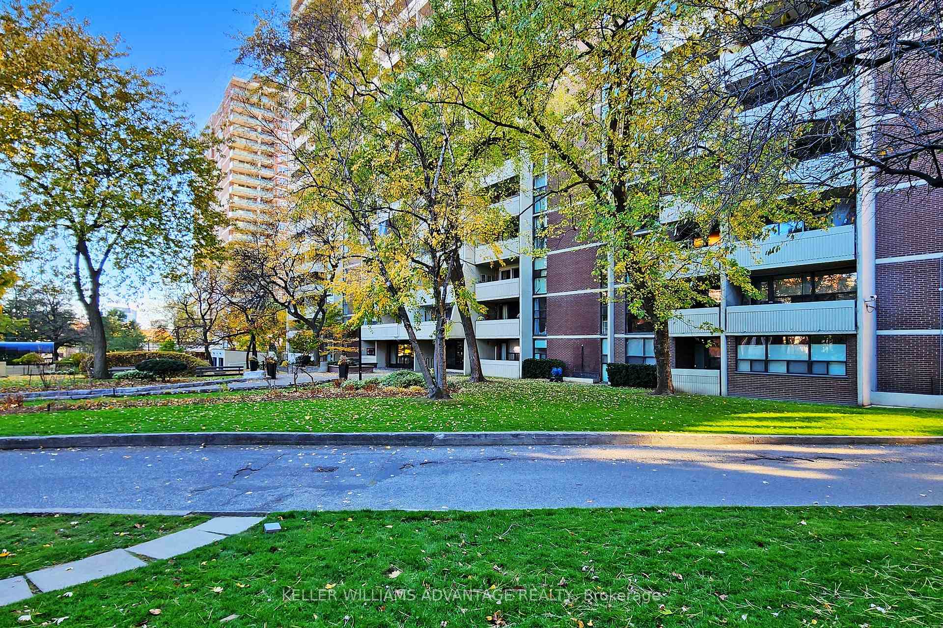 Photo 3 of Unit 3109, 40 Homewood Avenue, Toronto, Cabbagetown-South St. James Town — HOMEH