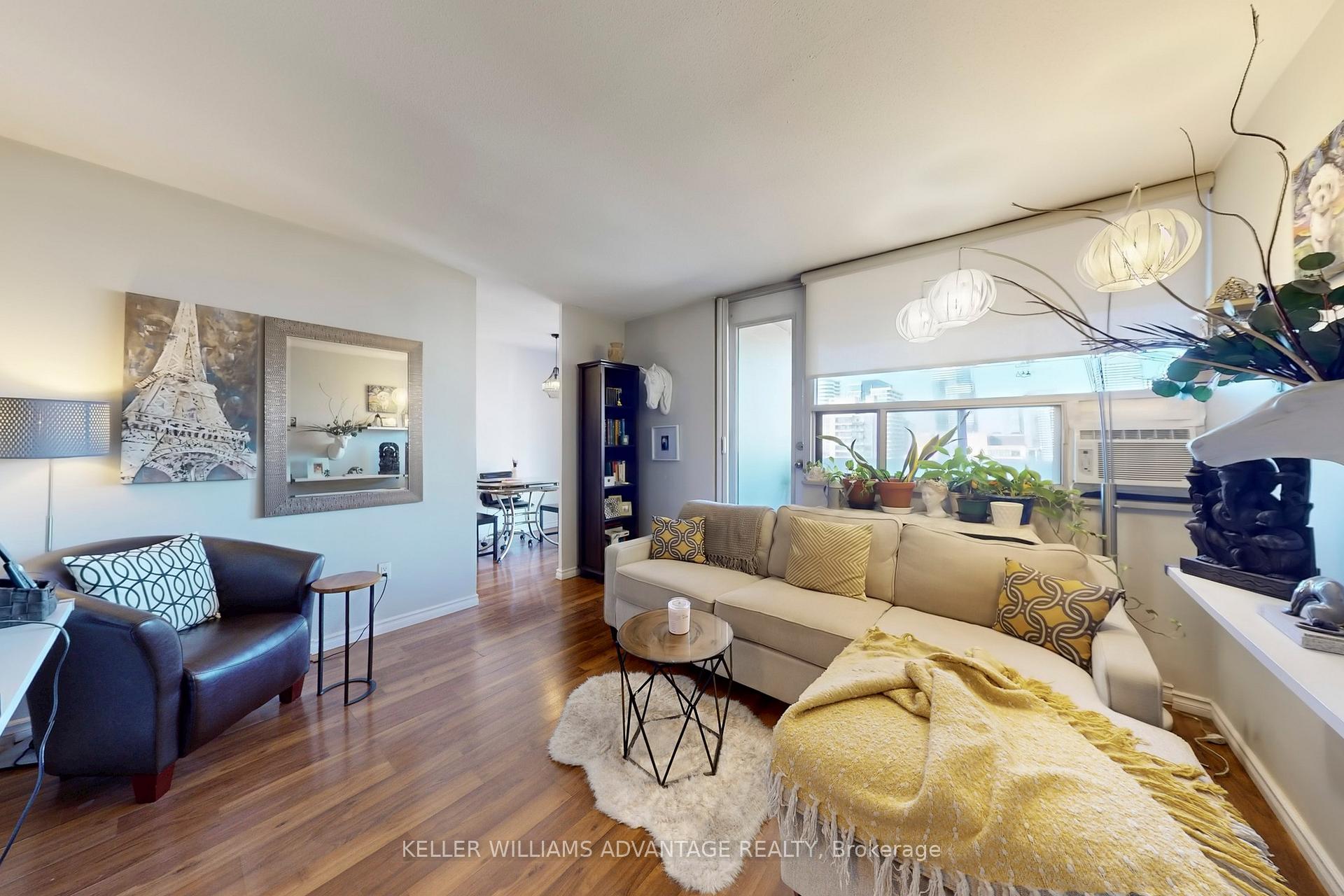 Photo 6 of Unit 3109, 40 Homewood Avenue, Toronto, Cabbagetown-South St. James Town — HOMEH