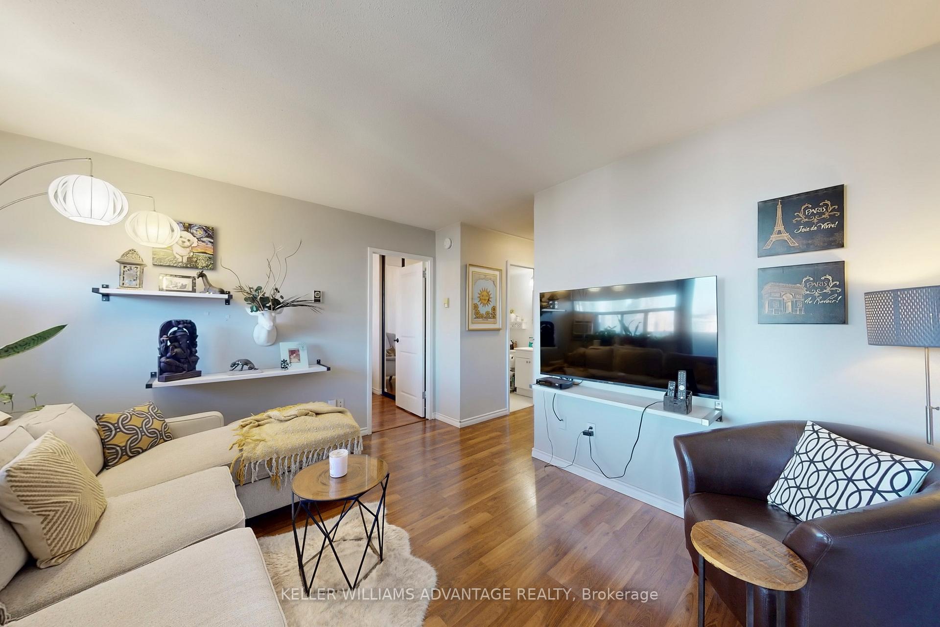 Photo 8 of Unit 3109, 40 Homewood Avenue, Toronto, Cabbagetown-South St. James Town — HOMEH