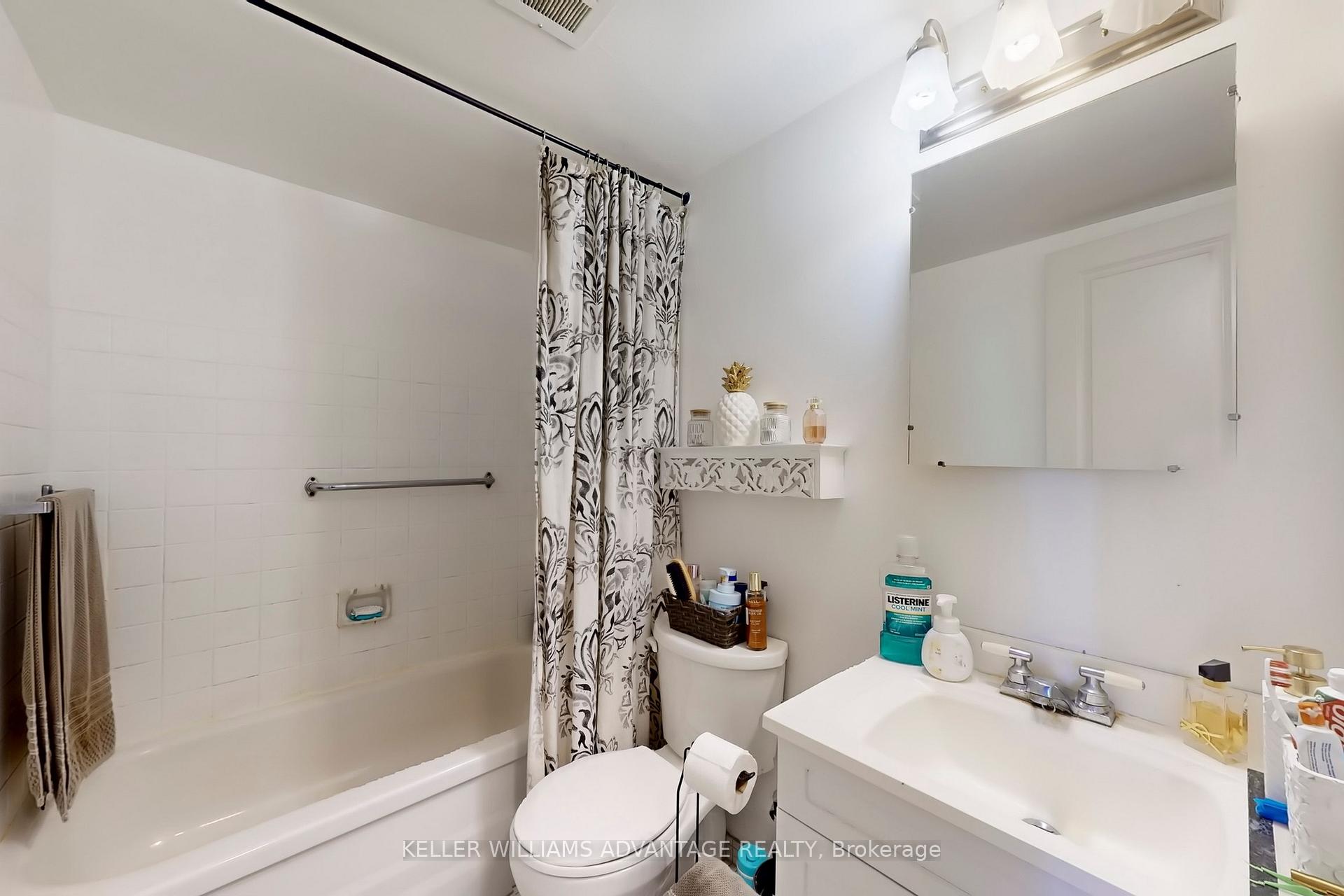 Photo 12 of Unit 3109, 40 Homewood Avenue, Toronto, Cabbagetown-South St. James Town — HOMEH
