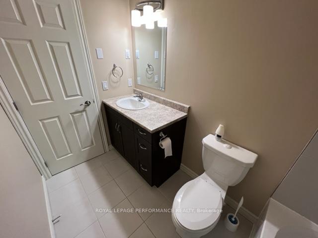 Photo 11 of Unit 201, 8 Pearl Street, Smiths Falls — HOMEH