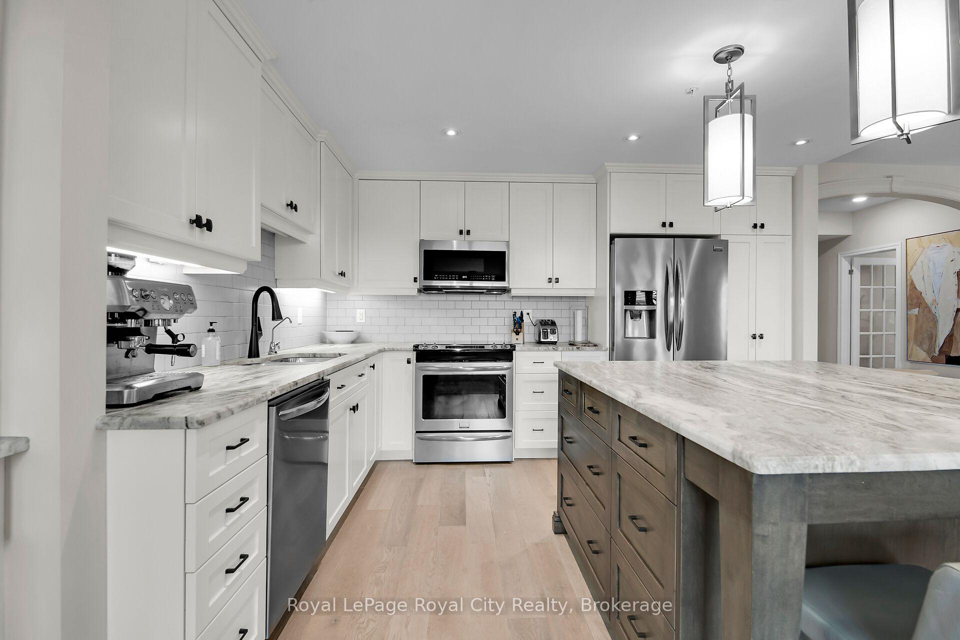 Photo 12 of Unit 408, 106 Bard Boulevard, Guelph, Pineridge/Westminster Woods — HOMEH
