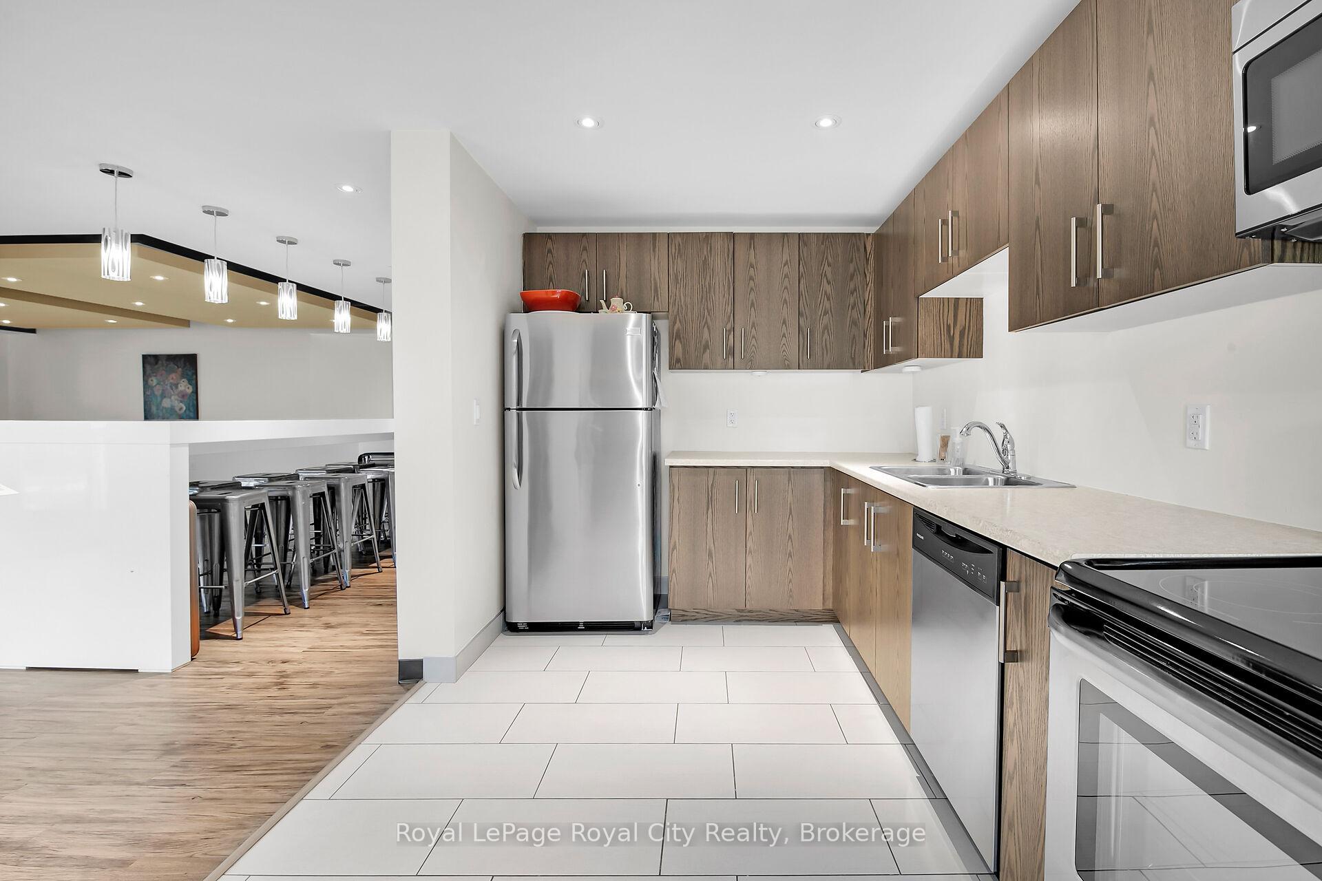 Photo 34 of Unit 408, 106 Bard Boulevard, Guelph, Pineridge/Westminster Woods — HOMEH