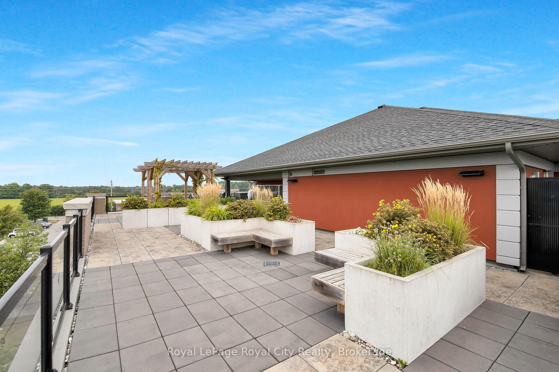 Photo 36 of Unit 408, 106 Bard Boulevard, Guelph, Pineridge/Westminster Woods — HOMEH