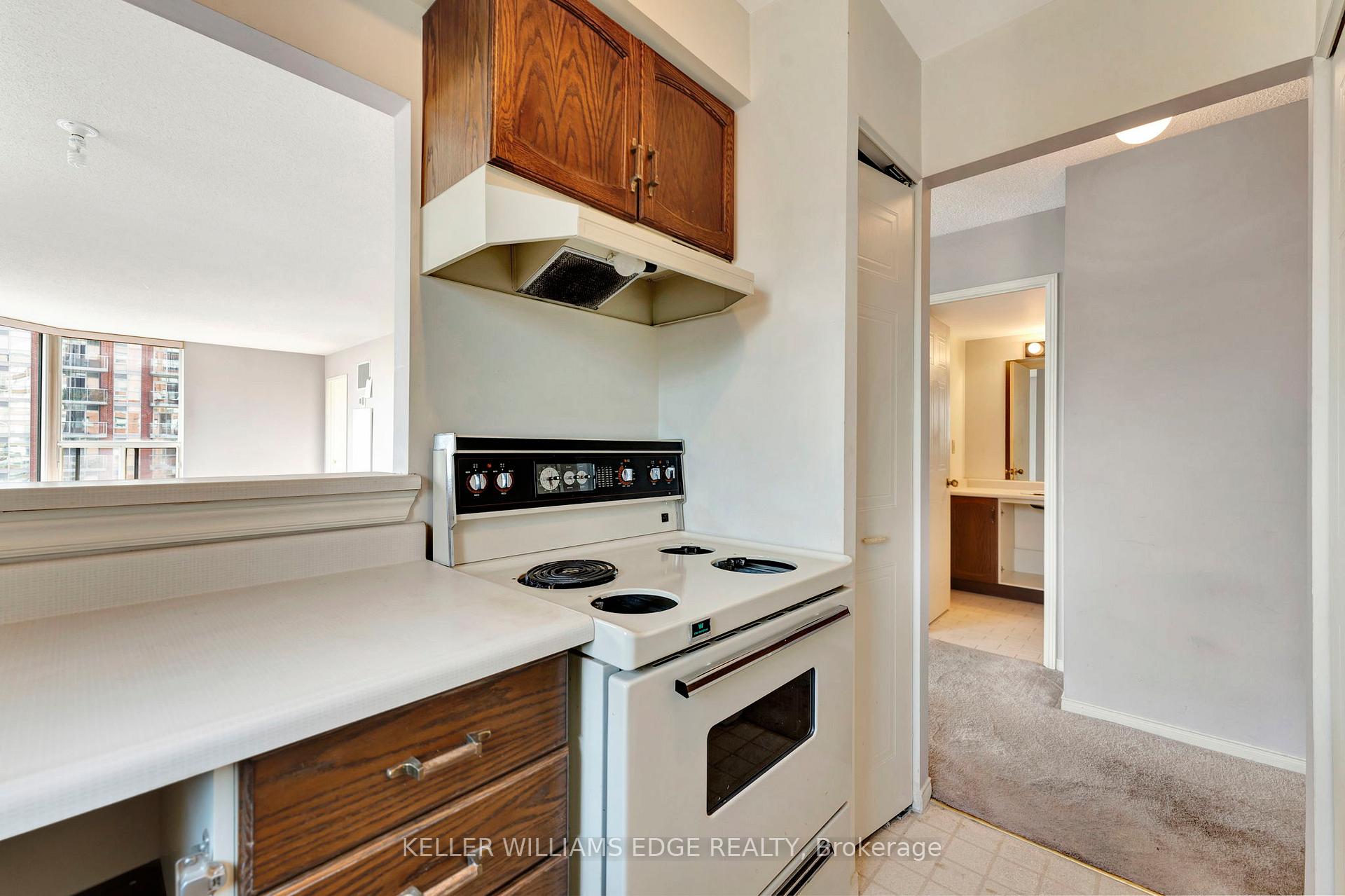 Photo 22 of Unit 1502, 1270 Maple Crossing Boulevard, Burlington, Brant — HOMEH